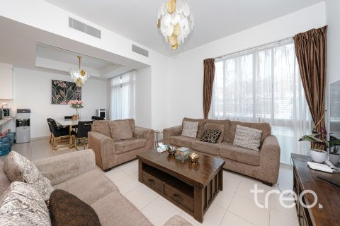 Willa do wynajęcia w Arabian Ranches 2, Dubai, ZEA 4 sypialnie, 278.8 mkw., nr 733571 - zdjęcie 4