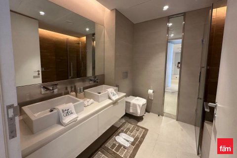 Apartamento para arrendamento em Dubai, EAU 2 quartos, 159 m2 № 640601 - foto 8