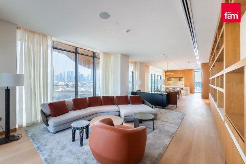 Üürile anda katusekorter asukohaga Dubai, AÜE: 4 magamistoaga, 508.5 m² Nr 640599 - pilt 30