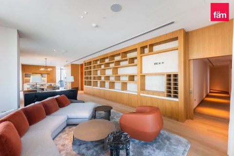 Üürile anda katusekorter asukohaga Dubai, AÜE: 4 magamistoaga, 508.5 m² Nr 640599 - pilt 4