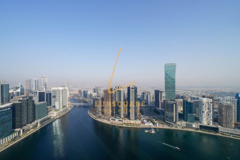 דירה ב Business Bay, Dubai, איחוד האמירויות 1 חדר שינה, 76 מ
