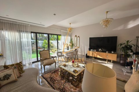 Townhouse di DAMAC Hills (Akoya by DAMAC), Dubai, UEA 4 kamar tidur, 209 m2 nomor 705273 - foto 6