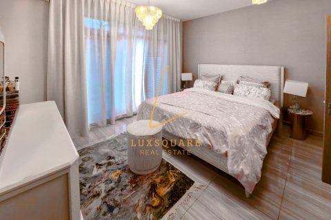Townhouse di DAMAC Hills (Akoya by DAMAC), Dubai, UEA 4 kamar tidur, 209 m2 nomor 705273 - foto 19