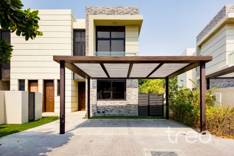 טאונהאוס להשכרה ב DAMAC Hills (Akoya by DAMAC), Dubai, איחוד האמירויות 3 חדרי שינה, 347.46 מ"ר, מספר 739326 - תמונה 2