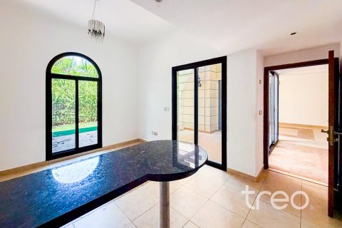 Βίλα σε Mudon, Dubai, ΗΑΕ 4 υπνοδωμάτια, 369.48 τ.μ. Αρ. 739327 - φωτογραφία 4