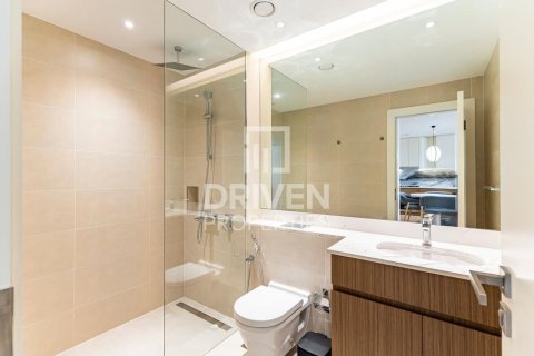Apartmen di Jumeirah, Dubai, UAE 1 bilik tidur, 76 meter persegi № 654876 - foto 8
