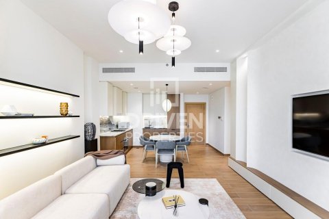 Apartmen di Jumeirah, Dubai, UAE 1 bilik tidur, 76 meter persegi № 654876 - foto 7