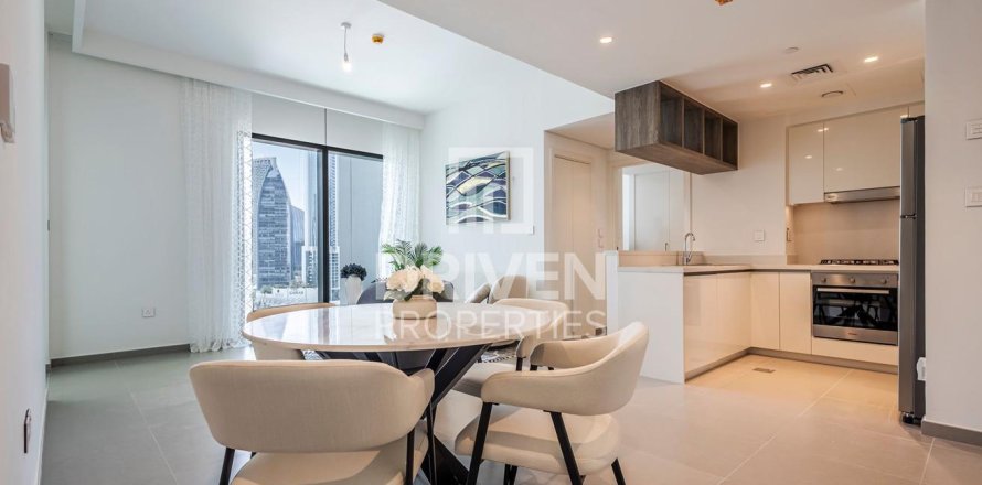 Leilighet i Downtown Dubai (Downtown Burj Dubai), Dubai, Emiratene 2 soverom, 102 kvm nr. 654877