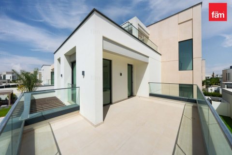 Villa sa Dubai, UAE 4 silid-tulugan, 492.2 sq.m. № 702598 - larawan 13