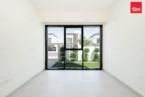 Villa sa Dubai, UAE 4 silid-tulugan, 492.2 sq.m. № 702598 - larawan 11