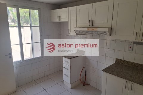 ویلا برای اجاره در The Springs، Dubai، امارات متحده عربی 2 خوابه ، 171.9 متر مربع ، شماره 670288 - تصویر 6