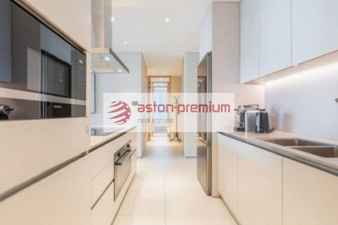 Apartament de vânzare în Jumeirah Beach Residence, Dubai, EAU 3 dormitoare, 179 mp.  №670293 - poză 4