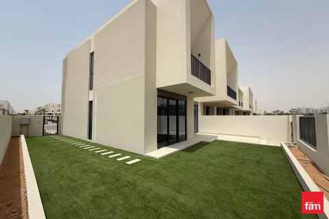 Maison de ville à louer à Town Square, Dubai, EAU 4 chambres, 276.3 m2 № 634812 - photo 8