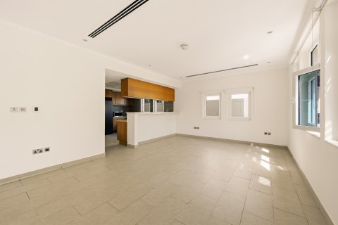 Villa til leie i Jumeirah Park, Dubai, Emiratene 3 soverom, 521.28 kvm Nr. 749901 - Foto 6