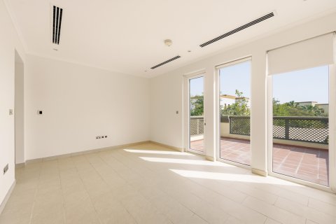 Villa til leie i Jumeirah Park, Dubai, Emiratene 3 soverom, 521.28 kvm Nr. 749901 - Foto 22