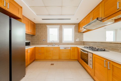 Villa til leie i Jumeirah Park, Dubai, Emiratene 3 soverom, 521.28 kvm Nr. 749901 - Foto 9