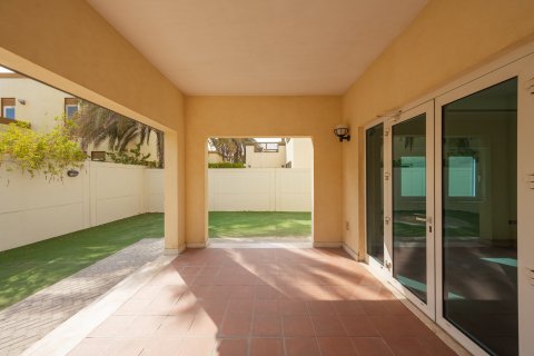 Villa til leie i Jumeirah Park, Dubai, Emiratene 3 soverom, 521.28 kvm Nr. 749901 - Foto 26