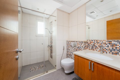 Villa til leie i Jumeirah Park, Dubai, Emiratene 3 soverom, 521.28 kvm Nr. 749901 - Foto 18