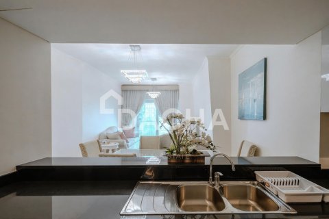 Huoneisto Dubai Marina, Dubai, Arabiemiraatit 3 makuuhuonetta, 175 m2 № 719242 - kuva 8