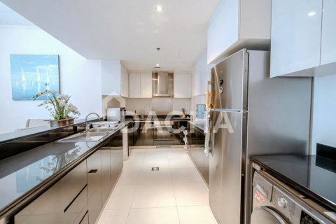 Huoneisto Dubai Marina, Dubai, Arabiemiraatit 3 makuuhuonetta, 175 m2 № 719242 - kuva 7