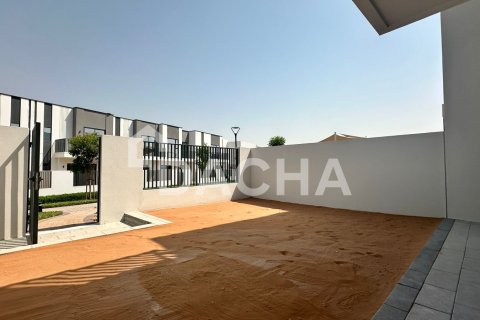 Townhouse di Dubai South (Dubai World Central), Dubai, UEA 3 kamar tidur, 193 m2 nomor 711949 - foto 2