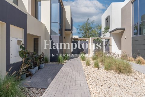 Dubai Hills Estate, Dubai, UAE의 임대용 빌라 침실 4개, 275.37006618제곱미터 번호 701968 - 사진 9