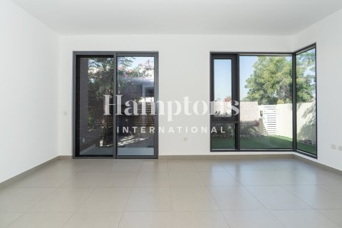 Dubai Hills Estate, Dubai, UAE의 임대용 빌라 침실 4개, 275.37006618제곱미터 번호 701968 - 사진 13