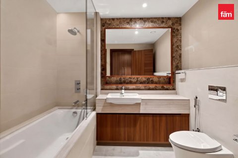 Apartamento en alquiler en Downtown Dubai (Downtown Burj Dubai), Dubai, EAU 3 dormitorios, 188.4 m2 № 769172 - foto 12