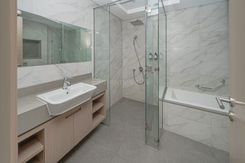 Al Satwa, Dubai, संयुक्त अरब अमीरात में अपार्टमेंट, 3 बेडरूम, 18 वर्ग मीटर, संख्या 700110 - फ़ोटो 9