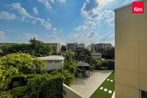 Vila u Al Barsha, Dubai, UAE 4 spavaćih soba, 376.2 m2 Br. 699900 - fotografija 12