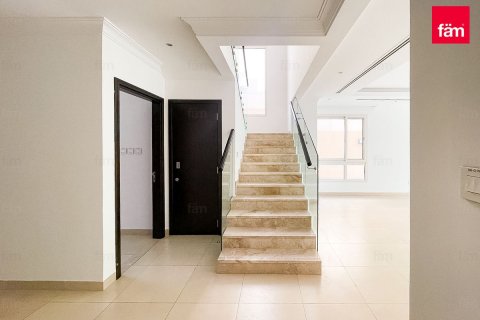 Al Barsha, Dubai, संयुक्त अरब अमीरात में विला, 4 बेडरूम, 376.2 वर्ग मीटर, संख्या 699900 - फ़ोटो 6