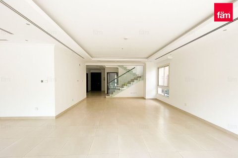 Villa Al Barsha, Dubaijā, AAE 4 istabas, 376.2 m2 Nr. 699900