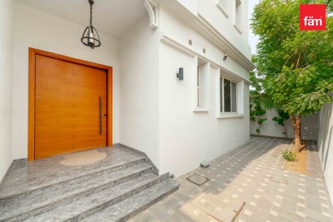 Vilă de vânzare în Dubai, EAU 5 dormitoare, 464.8 mp. №738955 - poză 27