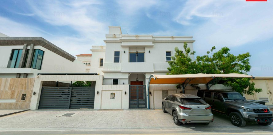 Vilă în Dubai, EAU 5 dormitoare, 464.8 mp.  №738955