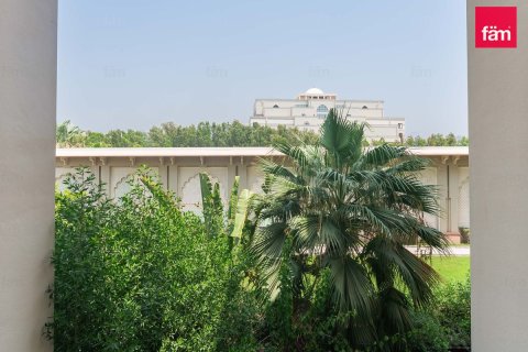 Apartamento en venta en Palm Jumeirah, Dubai, EAU 1 dormitorio, 103.5 m2 № 738954 - foto 12