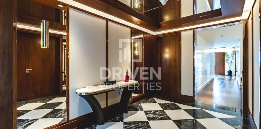 Apartment i Business Bay, Dubai, UAE 4 soveværelser, 579.16 kvm № 755700
