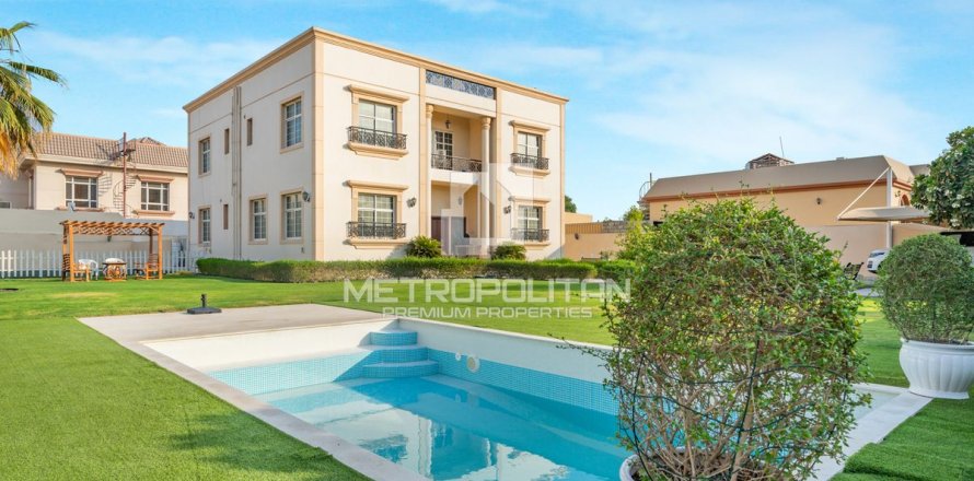 Villa itt: Al Barsha, Dubai, EAE, 5 hálószoba, 762 m², azonosító: 664483