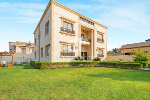 Villa itt: Al Barsha, Dubai, EAE, 5 hálószoba, 762 m², azonosító: 664483 - fénykép 13