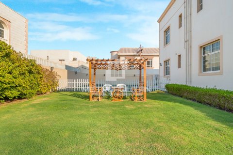 Villa itt: Al Barsha, Dubai, EAE, 5 hálószoba, 762 m², azonosító: 664483 - fénykép 14