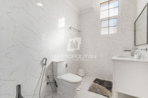 Villa itt: Al Barsha, Dubai, EAE, 5 hálószoba, 762 m², azonosító: 664483 - fénykép 17