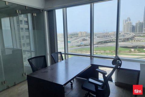 Biuro do wynajęcia w Dubai, ZEA 70.9 mkw., nr 638322 - zdjęcie 6