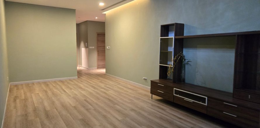 Korter asukohaga Mirdif, Dubai, AÜE: 2 magamistoaga, 176.2 m² Nr 638323
