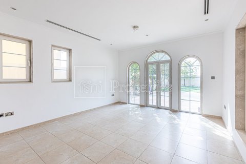 Üürile anda villa asukohaga Dubai, AÜE: 3 magamistoaga, 680 m² Nr 638326 - pilt 6