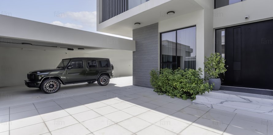 Villa i Jumeirah Park, Dubai, UAE 5 sovrum, 756.8 kvm Nr. 638324