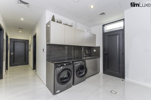 Villa à vendre à  Jumeirah Park, Dubai, EAU 5 chambres, 756.9 m2 № 638324 - photo 8