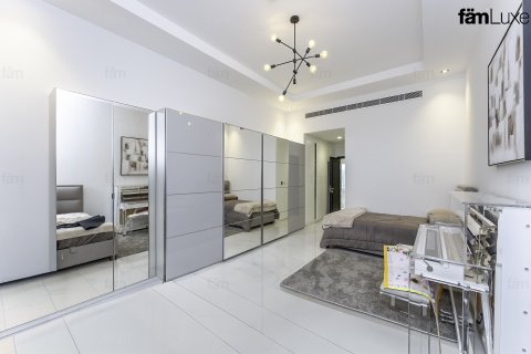 Vilë në Jumeirah Park, Dubai, Emiratet e Bashkuara Arabe 5 dhoma gjumi, 591.7 m2. № 638324 - Foto 19