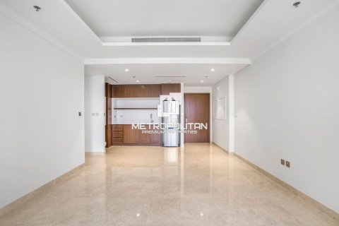 Apartment in Dubai Harbour, Dubai, UAE 1 bedroom, 67 sq.m. № 663357 - photo 10