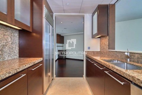 Apartman u gradu Downtown Dubai (Downtown Burj Dubai), UAE 2 spavaće sobe, 159 m2 Br. 663360 - Slika 2