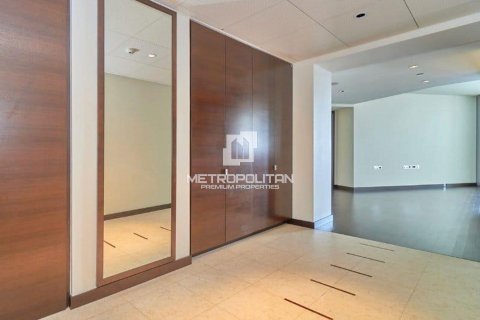 Apartman u gradu Downtown Dubai (Downtown Burj Dubai), UAE 2 spavaće sobe, 159 m2 Br. 663360 - Slika 3
