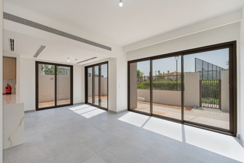 Willa w Dubai Land, Dubai, ZEA 4 sypialnie, 230 mkw. nr 694902